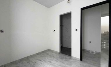 Rumah Classic Siap Huni Cinere Depok
3 Lantai + Rooftop  Termurah Start 2 Miliar