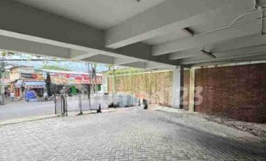 Mini Building Raya Radio Dalam