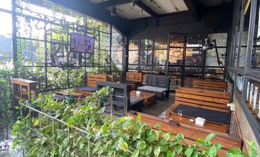 Dijual atau disewakan area komersial di Tebet bangunan, 2.5 lantai dengan rooftopnya, strategis, dekat ke perkantoran, perumahan, sekolah, kuliner