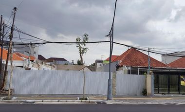 Tanah disewakan di RW 09, Dr. Sutomo, Tegalsari, Surabaya, Jawa Timur