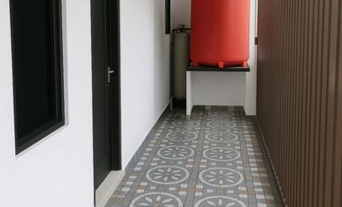 Dijual Rumah 2.5 Lantai di Joglo Jakarta Barat By Rumah Chinida (Va)
