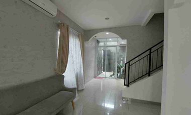 Disewakan Rumah Bagus Full Furnished di Cluster Cynthia Summarecon