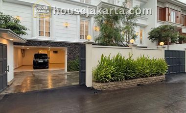 Luxury House for Sale in Kemang | Brand New, Private Pool & Lift . Fully Furnished