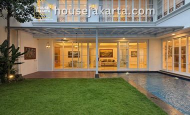 Luxury House for Sale in Kemang | Brand New, Private Pool & Lift . Fully Furnished