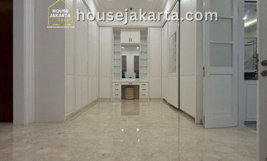 Luxury House for Sale in Kemang | Brand New, Private Pool & Lift . Fully Furnished