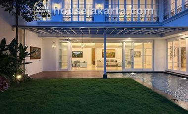 Luxury House for Sale in Kemang | Brand New, Private Pool & Lift . Fully Furnished
