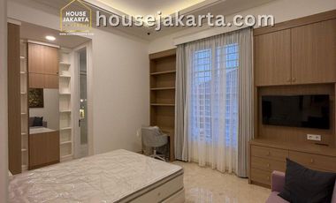 Luxury House for Sale in Kemang | Brand New, Private Pool & Lift . Fully Furnished