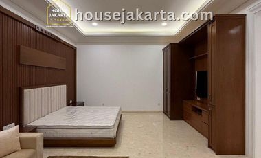 Luxury House for Sale in Kemang | Brand New, Private Pool & Lift . Fully Furnished