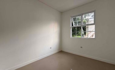 Rumah Mewah 2 Lantai di Kawasan Elite Mega Cinere Siaphuni