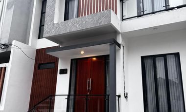 Villa Keluarga Baru di Dekat BNS Kota Batu