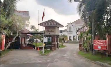 Dijual Rumah Komplek Elite & Asri Ditengah Kota Pekanbaru