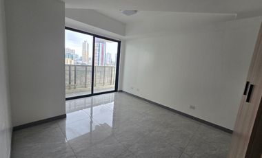 FOR RENT: 3 Bedroom 105sqm Unfurnished Condo Unit in Malate Manila - Aspire