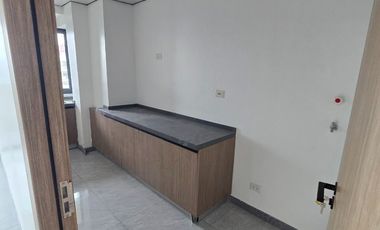 FOR RENT: 3 Bedroom 105sqm Unfurnished Condo Unit in Malate Manila - Aspire