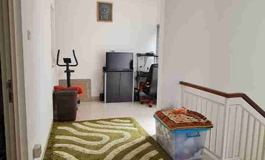 DIJUAL RUMAH 2 LANTAI MODERN CLASSIC GRAND WISATA BEKASI