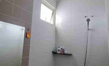 DIJUAL RUMAH 2 LANTAI MODERN CLASSIC GRAND WISATA BEKASI