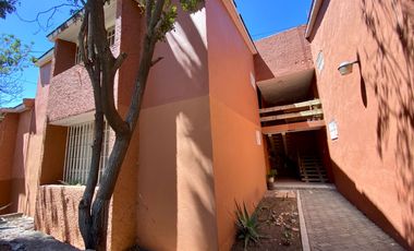 DEPARTAMENTO EN RENTA CON AIRE ACONDICIONADO SOBRE BERNARDO QUINTANA, Qro.