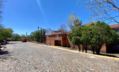 DEPARTAMENTO EN RENTA CON AIRE ACONDICIONADO SOBRE BERNARDO QUINTANA, Qro.