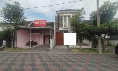 Dijual Via Lelang Rumah lokasi Puri Safira Menganti Gresik