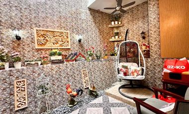 Rumah Modern Minimalis Dalam Town House Di Cilandak