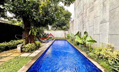 Rumah Modern Minimalis Dalam Town House Di Cilandak