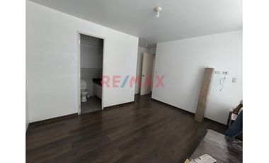 1149280 Se Vende Acogedor Y Amplio Departamento Frente A La Universidad Ricardo Palma En Surco