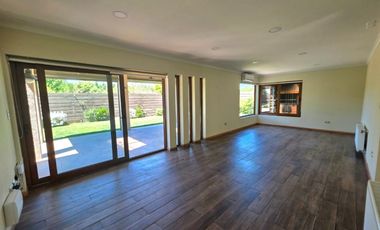 Arriendo casa en condomino camino Antuco km. 1 en Los Ángeles.