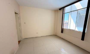 En Venta Departamento en 5° Piso con Azotea - Chiclayo