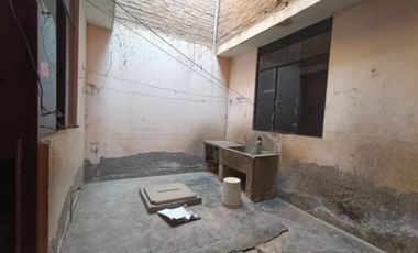 En Venta Casa de 2 Pisos en Jose Leonardo Ortiz - Chiclayo