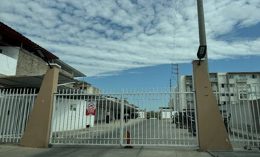 En Venta Amplio Terreno Ubicado Cerca a La Universidad de Piura y Parque Laguna del Chipe - Piura
