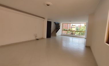 Apartamento en arriendo La Orquidea en Envigado Antioquia