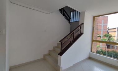 Apartamento en arriendo La Orquidea en Envigado Antioquia