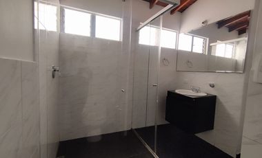 Apartamento en arriendo La Orquidea en Envigado Antioquia