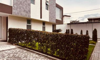 Casa de Venta Sector La Morita II Tumbaco - 3 Dorm.