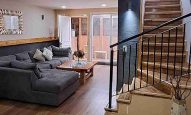 SE VENDE CASA COMERCIAL Y HABITACIONAL EN AVENIDA – VALLE VOLCANES