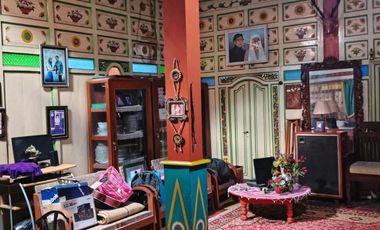 Dijual Rumah Mewah Klasik Interior Full Jati di Gemolong Sragen