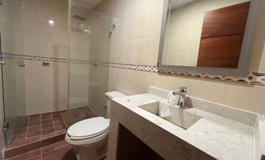 Casa con 3 recamaras y c/u con baño