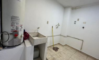 Casa con 3 recamaras y c/u con baño