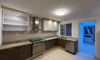 Casa con 3 recamaras y c/u con baño