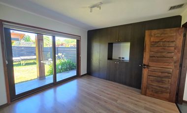 Arriendo Casa en Condominio Santa Rosa en Los Ángeles.