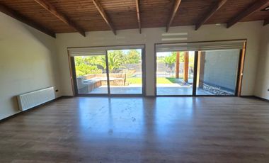 Arriendo Casa en Condominio Santa Rosa en Los Ángeles.