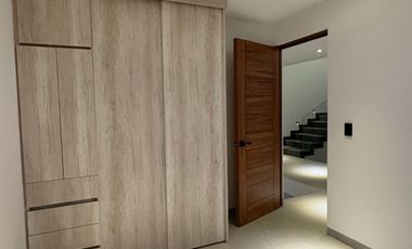 CASA DE LUJO EN VENTA EN EL MOLINO RESIDENCIAL EN EXCELENTE ZONA Y CON ACABADOS DE LUJO