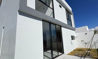 CASA DE LUJO EN VENTA EN EL MOLINO RESIDENCIAL EN EXCELENTE ZONA Y CON ACABADOS DE LUJO
