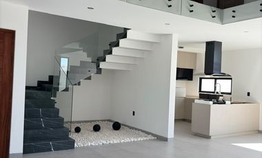 CASA DE LUJO EN VENTA EN EL MOLINO RESIDENCIAL EN EXCELENTE ZONA Y CON ACABADOS DE LUJO