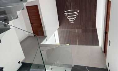 CASA DE LUJO EN VENTA EN EL MOLINO RESIDENCIAL EN EXCELENTE ZONA Y CON ACABADOS DE LUJO