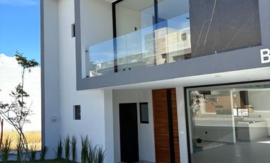 CASA DE LUJO EN VENTA EN EL MOLINO RESIDENCIAL EN EXCELENTE ZONA Y CON ACABADOS DE LUJO