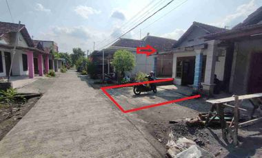 DIJUAL TANAH
KEL. : KEDUNGKUMPUL
KEC  : SUKORAME
KAB  : LAMONGAN