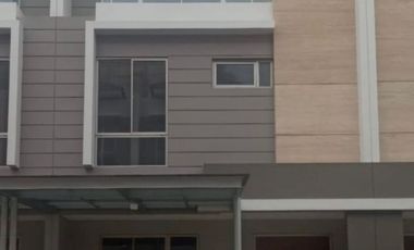 Rumah Golf Island Harmony Dijual Harga Murah Siap Huni Bagus Jakarta Utara