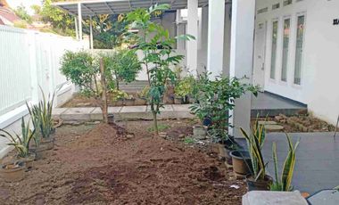 Jual Rumah 2 unit komplek pelangi indah, korong gadang, kuranji Padang