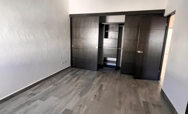 CASA EN RENTA EN ALTARES RESIDENCIAL EN CARRETERA NACIONAL MONTERREY