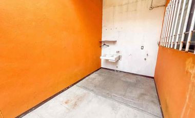 UNIVERSO 2000 CASA EN RENTA 4 RECÁMARAS $16,500 MXN